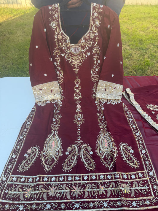 Boutique style Heavy Sharara suit ❤️