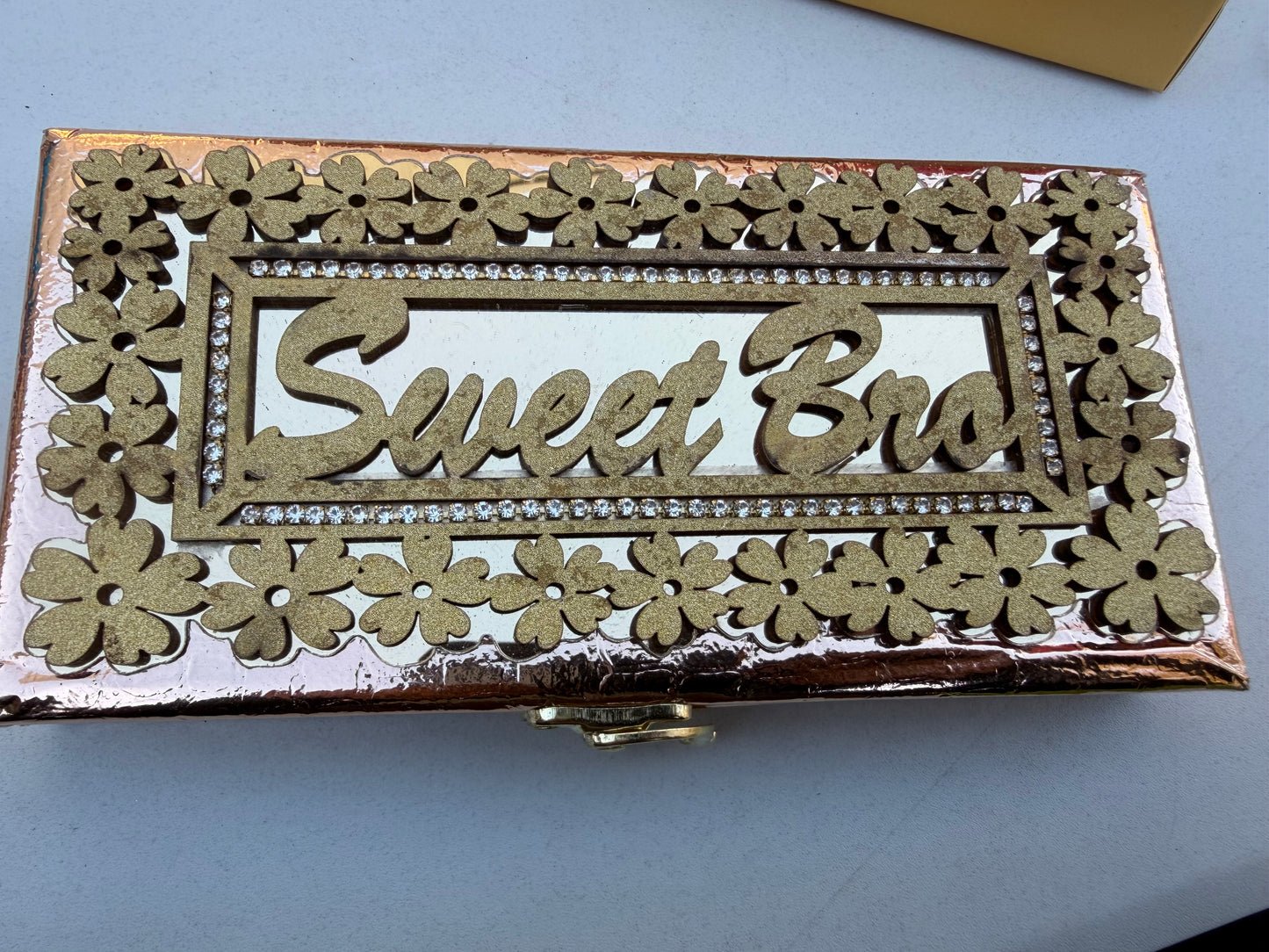 Beautiful Empty Hamper box for customisation