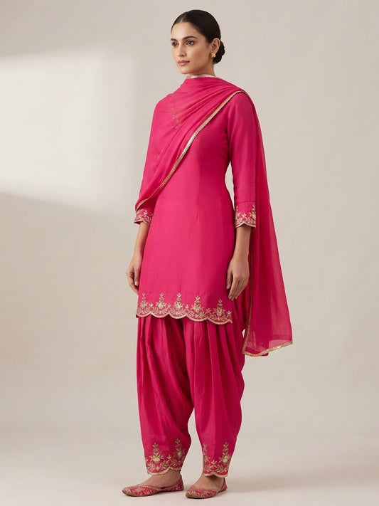 Stylish Hot pink Hand embroidered suit🌺