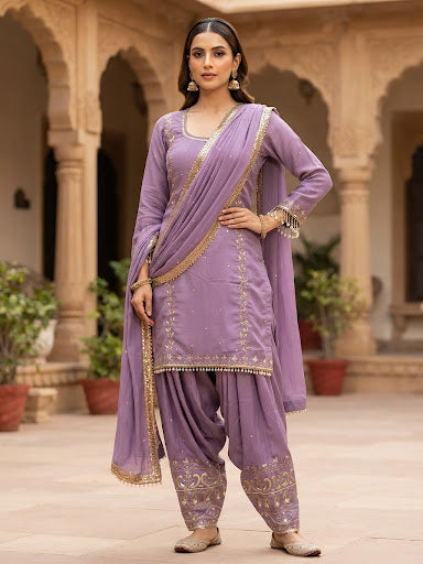 Stunning suit with Salwar work