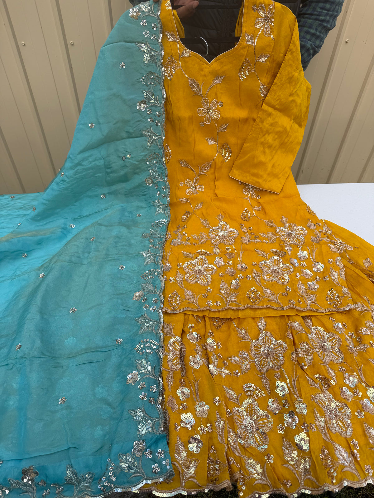 Stunning Yellow Sharara suit with contrast Firoji dupata 🛍️