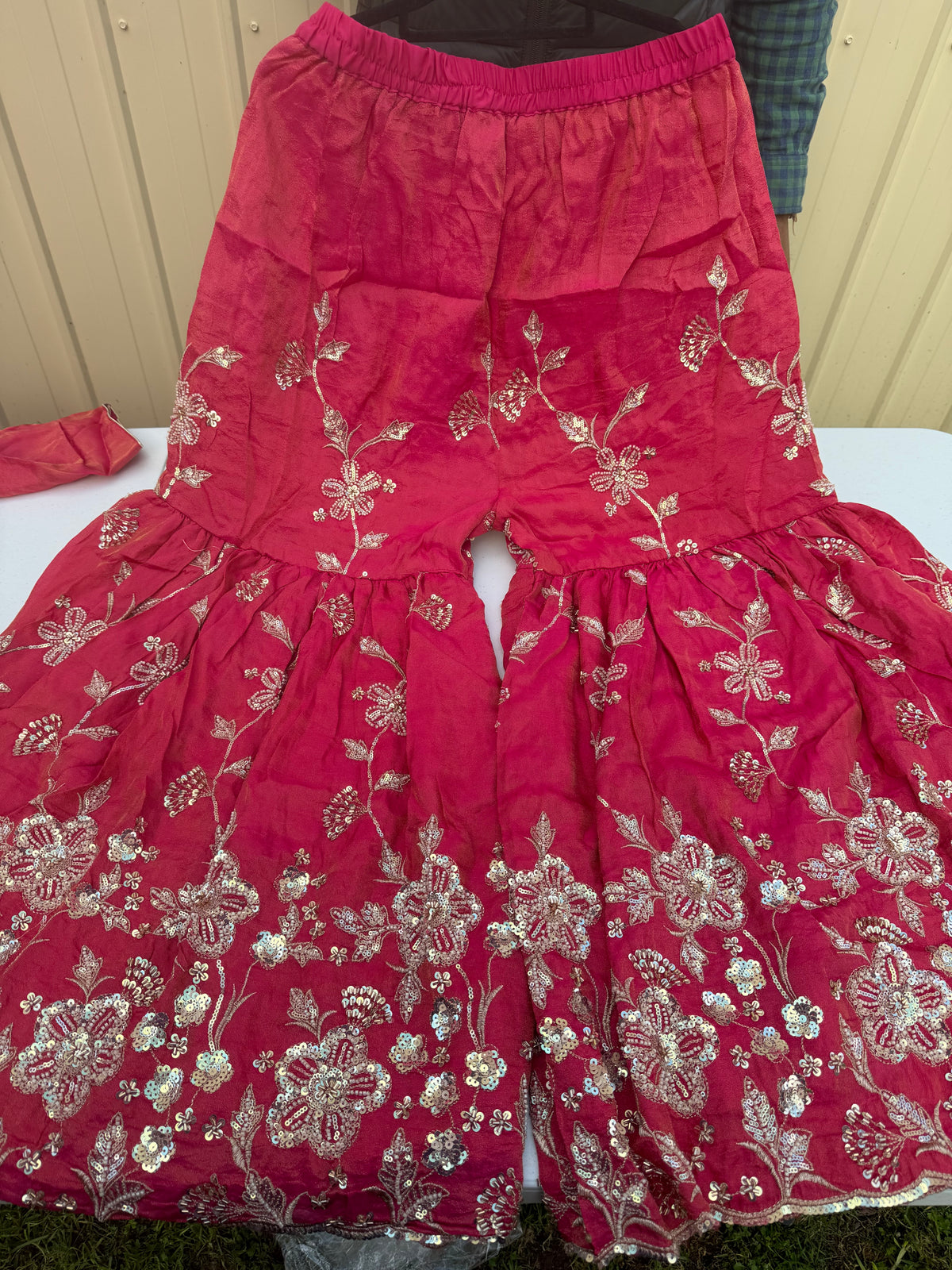 Shimmer fabric Pink Sharara suit ❤️