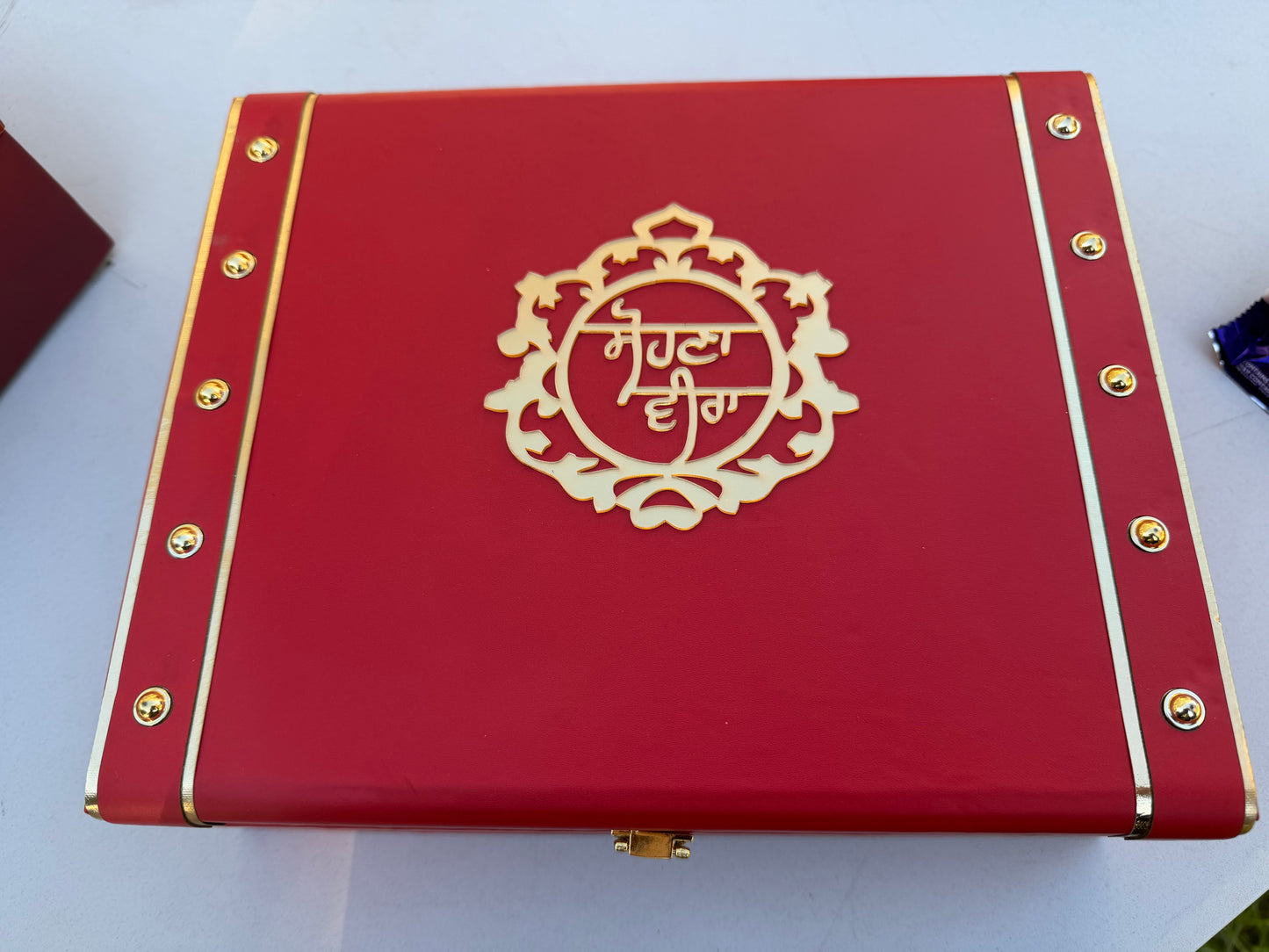 Sohna veera Red empty Hamper box