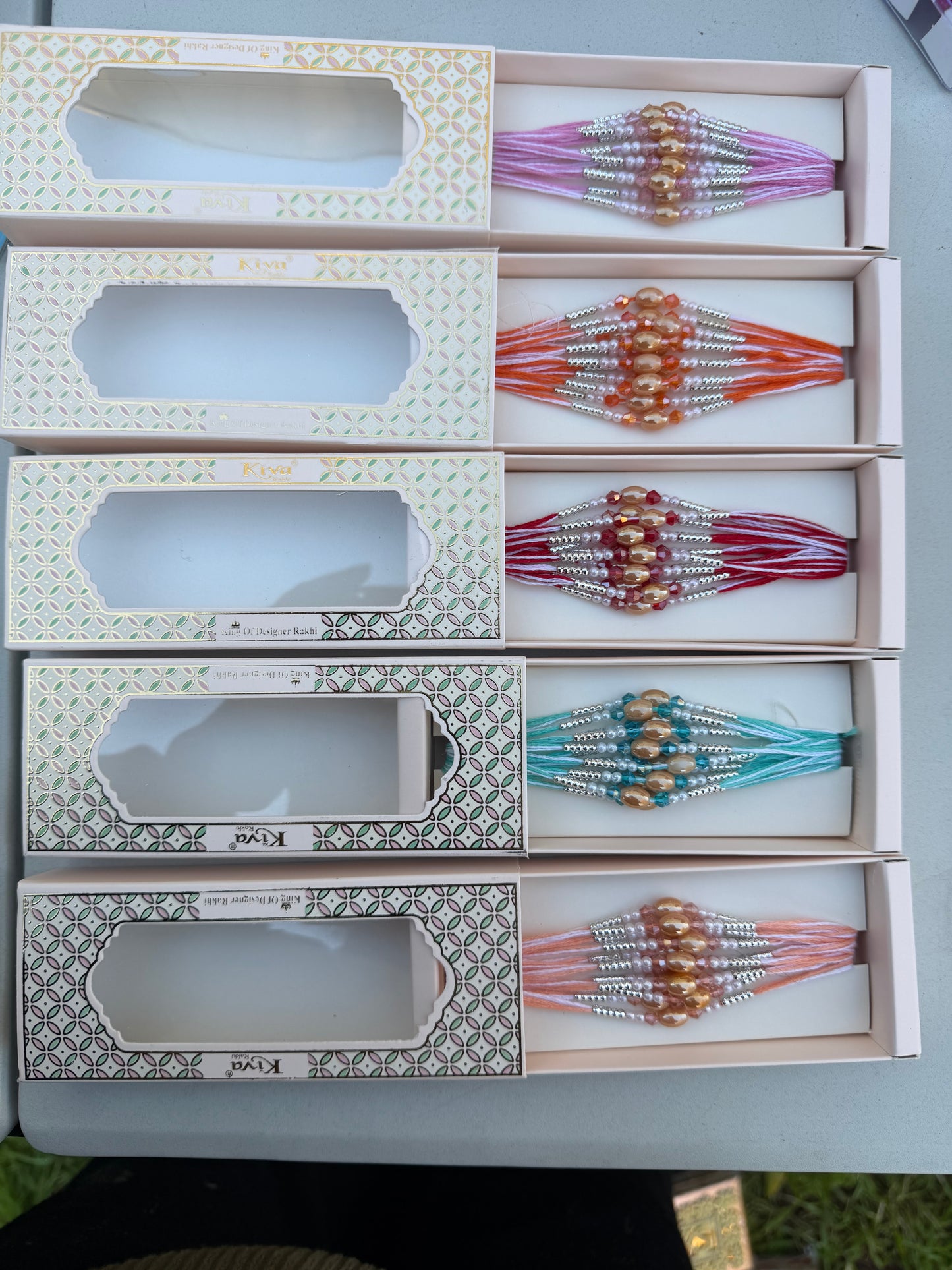 Light colour pearl Threads (just write in note which colour you want )