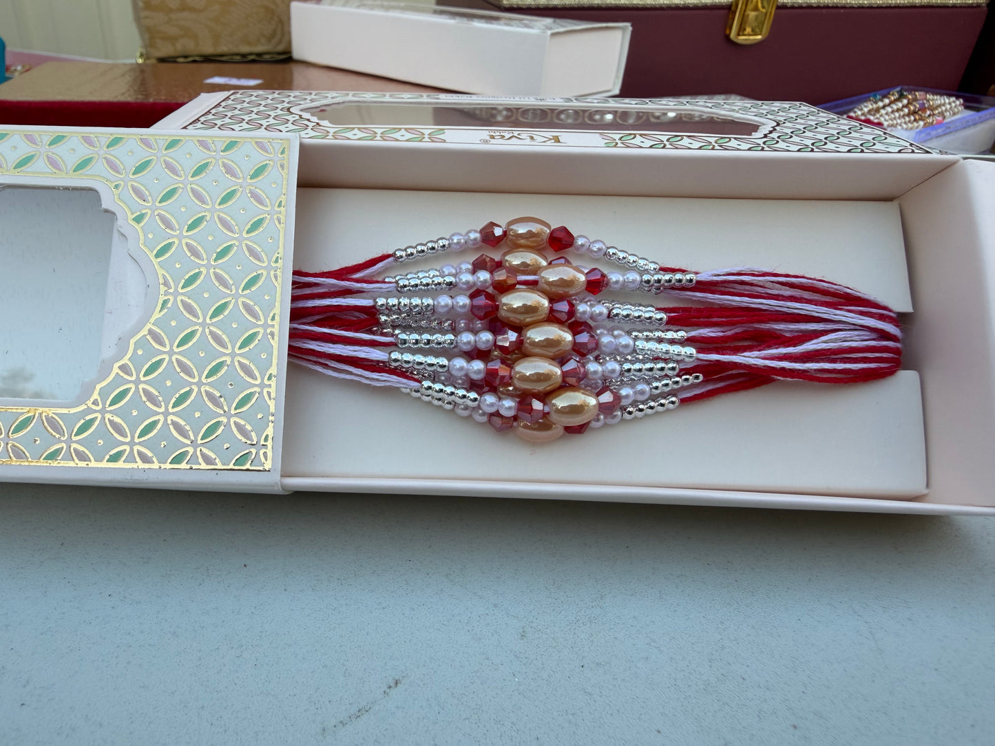 Light colour pearl Threads (just write in note which colour you want )