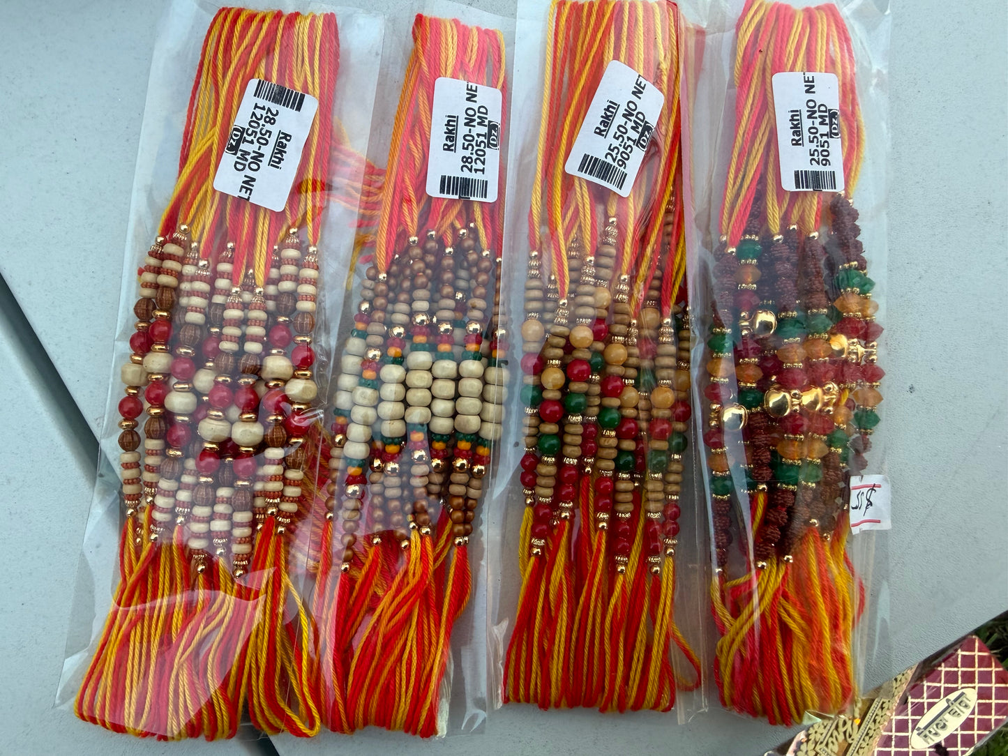 Assorted Traditional threads (per pc)